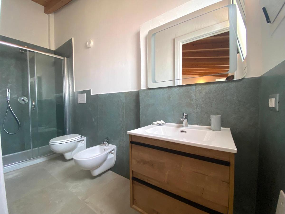 Punto Zero Rooms Сан-Теодоро Екстер'єр фото